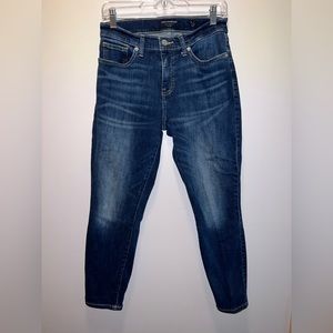 Lucky Brand Mid Rise Skinny Ankle size 8/29